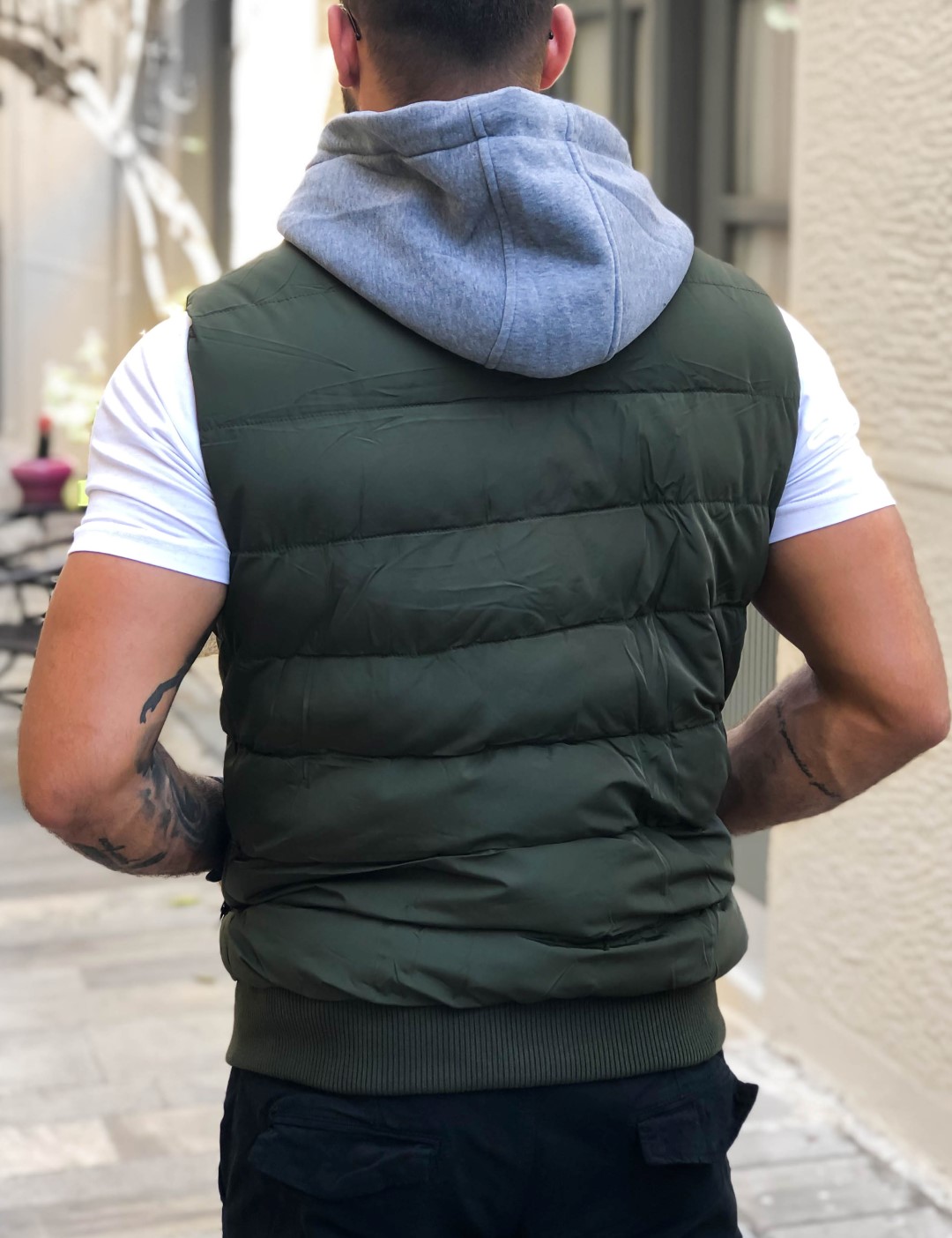 Ανδρικό χακί αμάνικο Jacket κουκούλα 833380C φωτογραφία